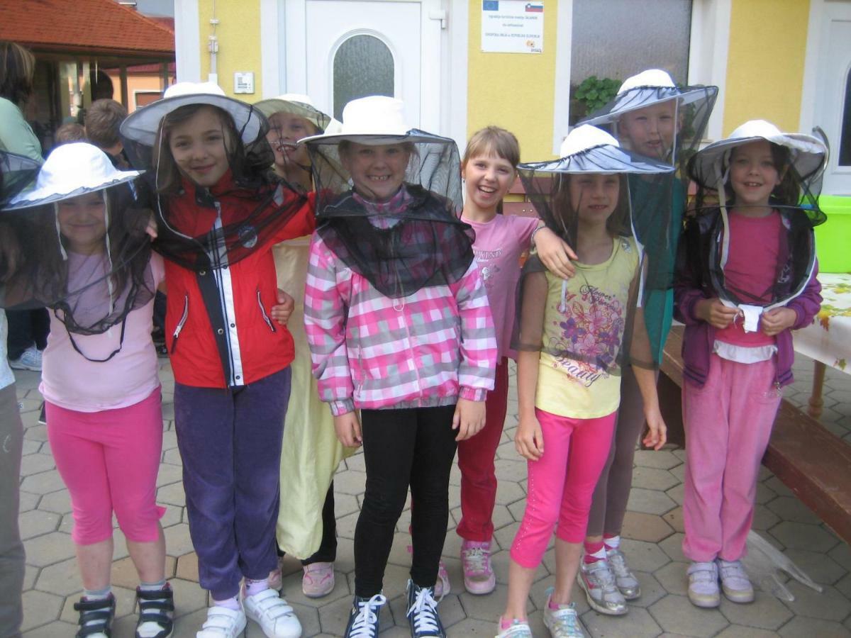 Tourist Farm Salamun Villa บานอฟซี ภายนอก รูปภาพ